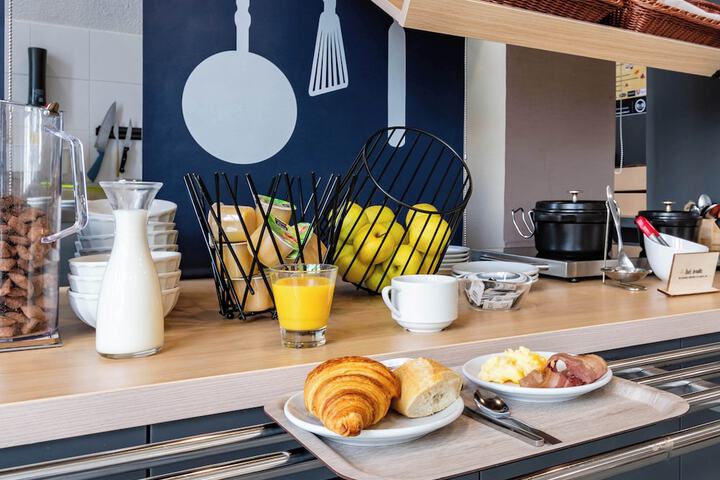 Breakfast meal