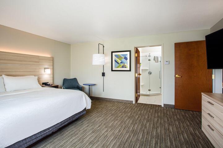Suite 2 Queen Beds (6 of 14)