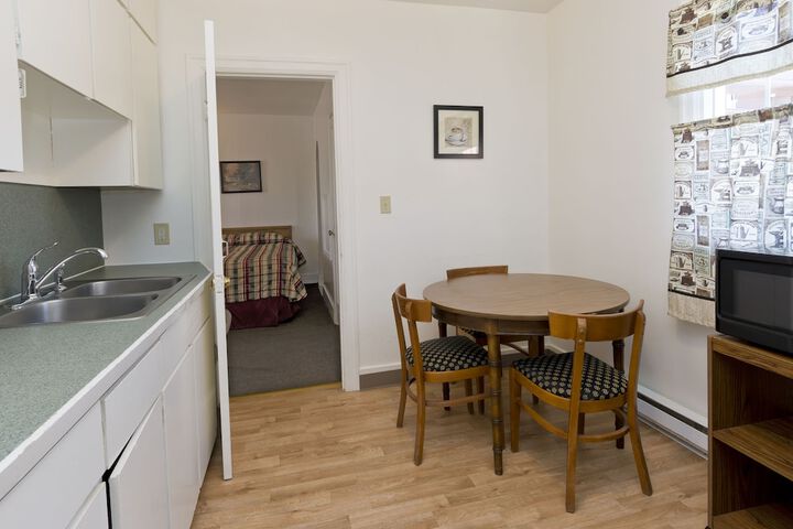 Room 12 of 51