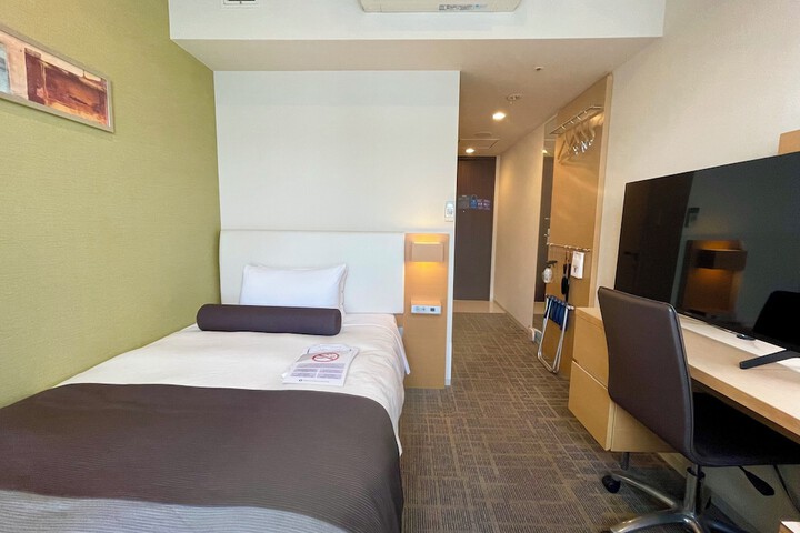 Room 30 of 62