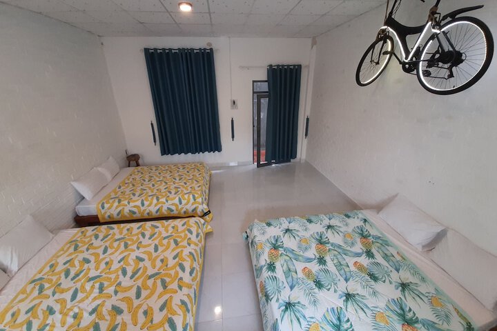 Room 9 of 26