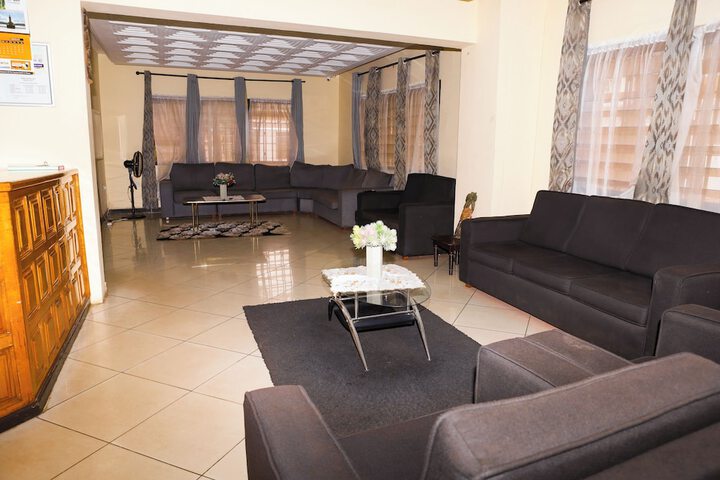 Room 16 of 27