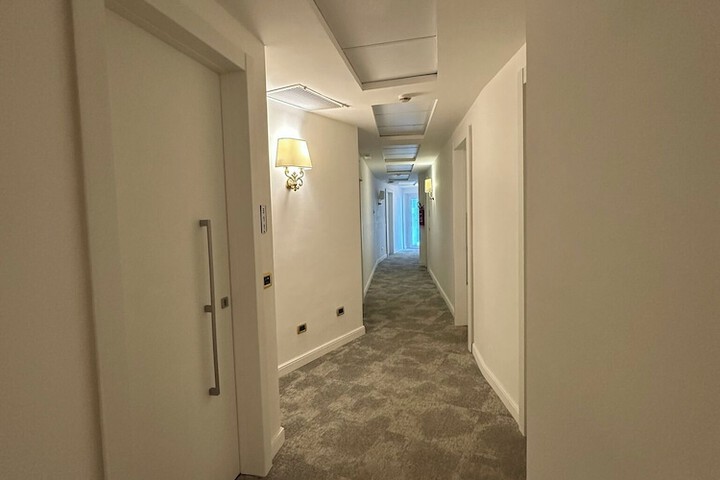 Ballroom/Hall 64 of 75