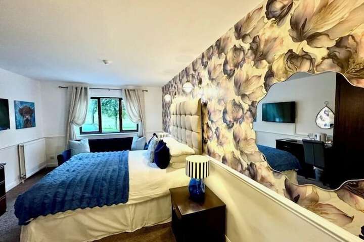 Room 41 of 90