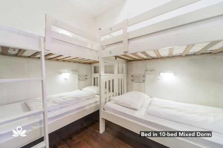Room 15 of 43