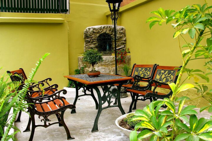 Terrace/Patio 30 of 33