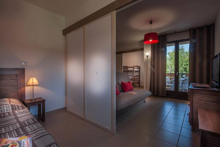 Room 18 of 60
