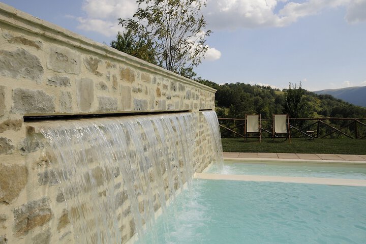 Hotel with Pool