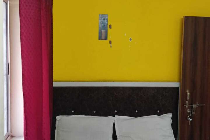 Room 5 of 21