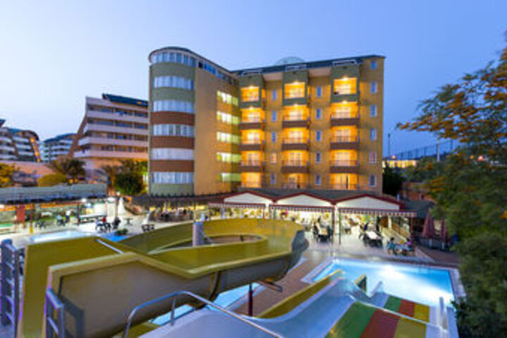 Hotel 3 of 16