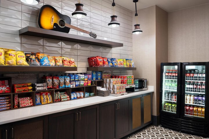 Snack bar