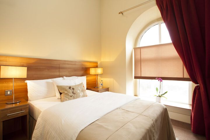 Room 6 of 21