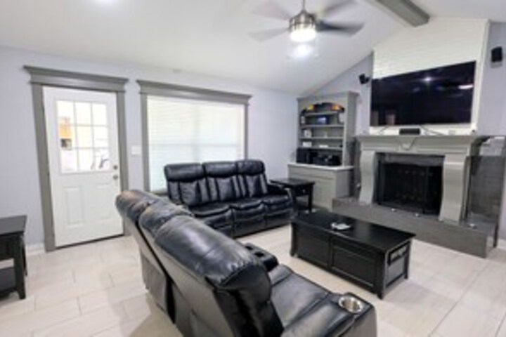 Room 20 of 38