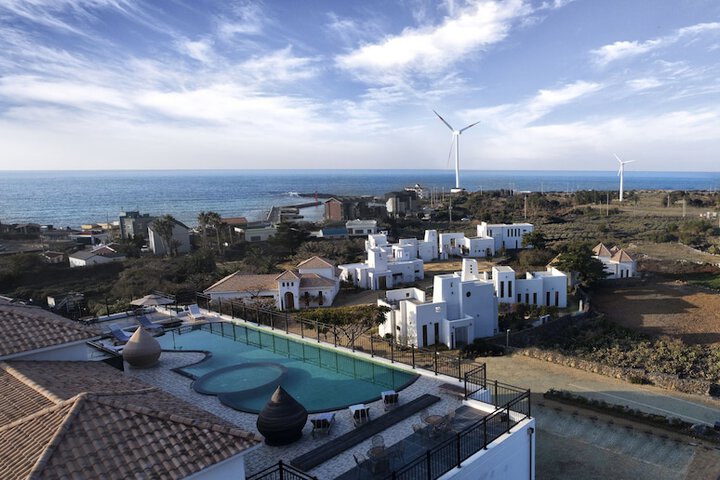 Hotel View 84 of 86