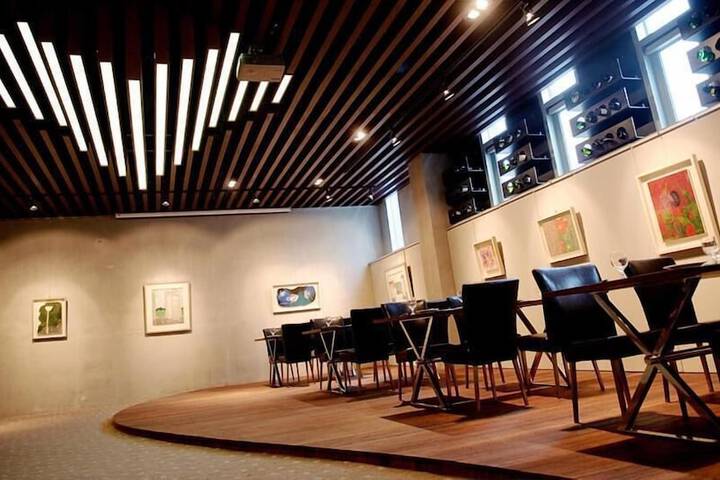 Dining Photos
