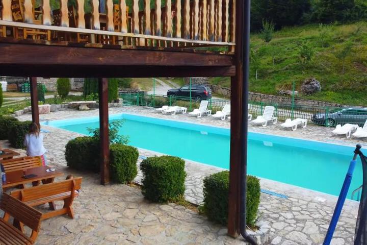 General 28 of 64
