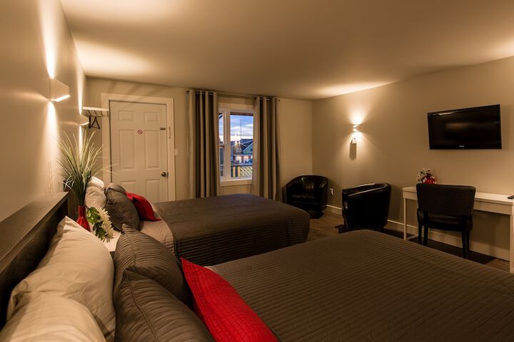 Room 16 of 40