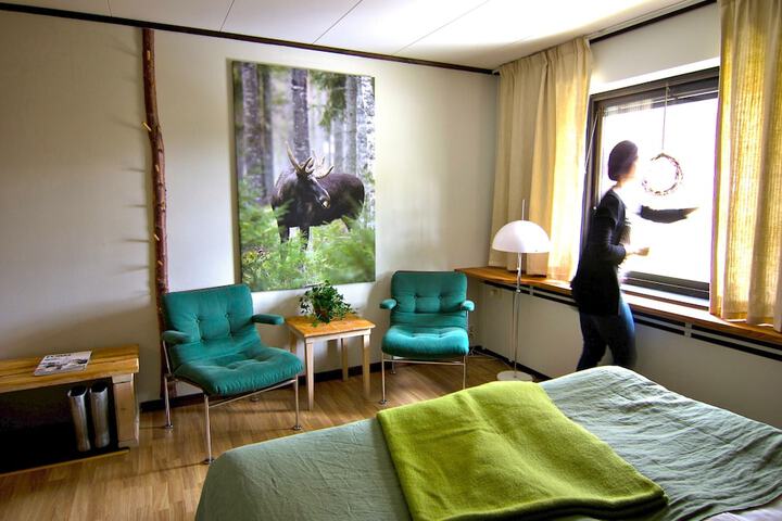 Room 9 of 70