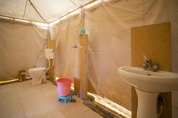 Room 45 of 123