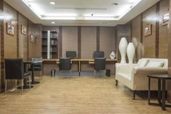 Hotel Interior 16 of 22