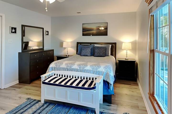 Room 2 of 24