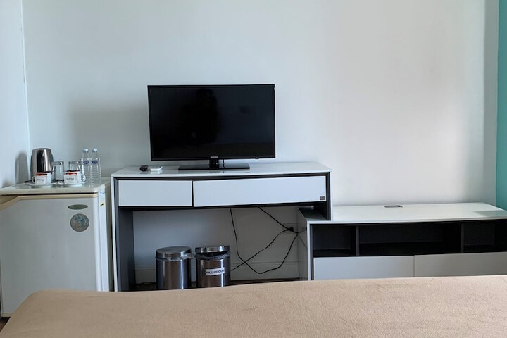 Room 17 of 50