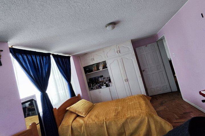 Room 14 of 34