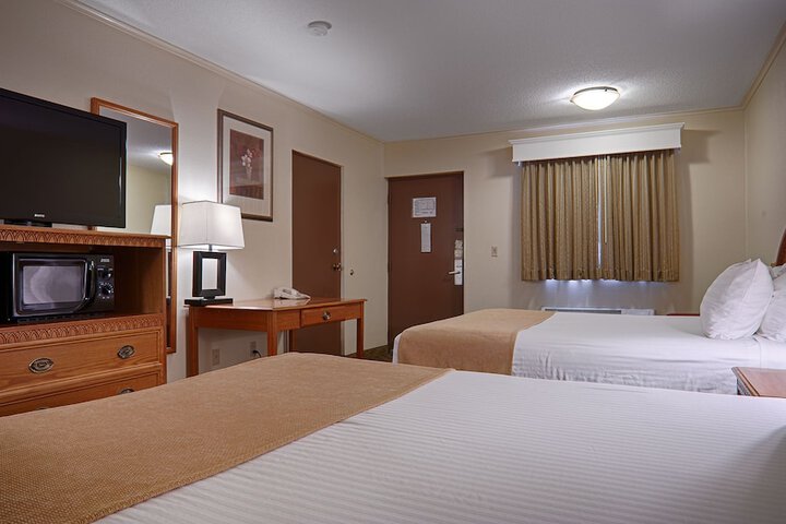 Room 3 of 22