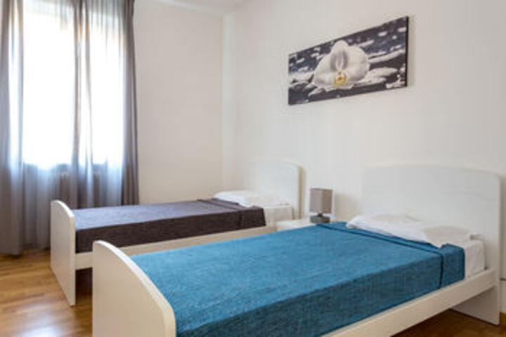 Room 189 of 871