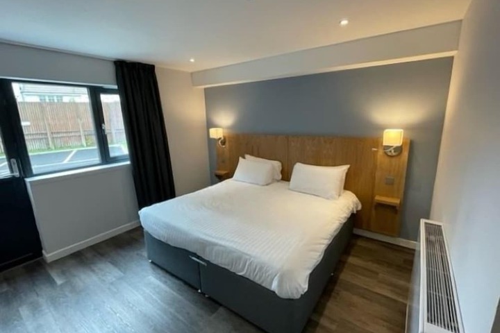 Room 5 of 41
