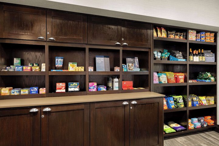 Snack bar