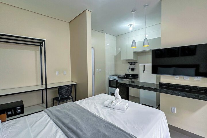 Room 17 of 35