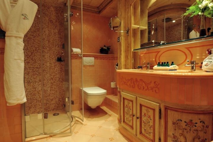 Room 34 of 56