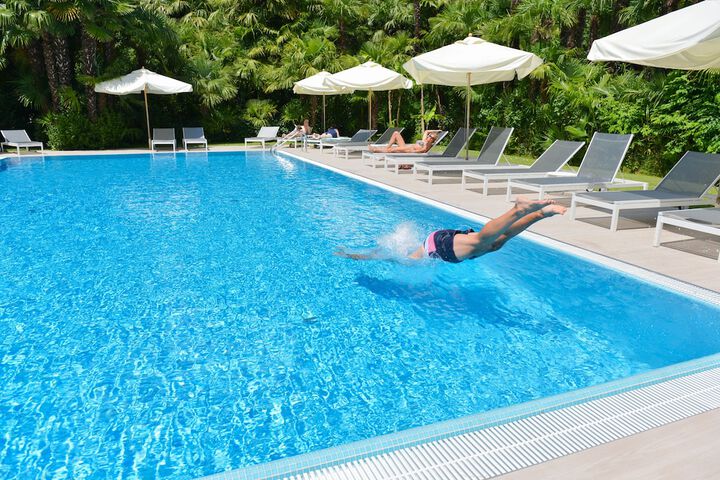 Pool 61 of 79