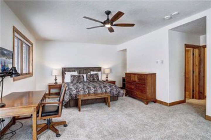 Room 113 of 141