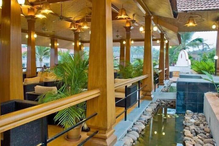 Lobby Entry
