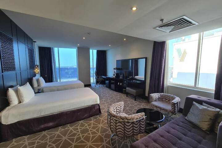 Room 68 of 211