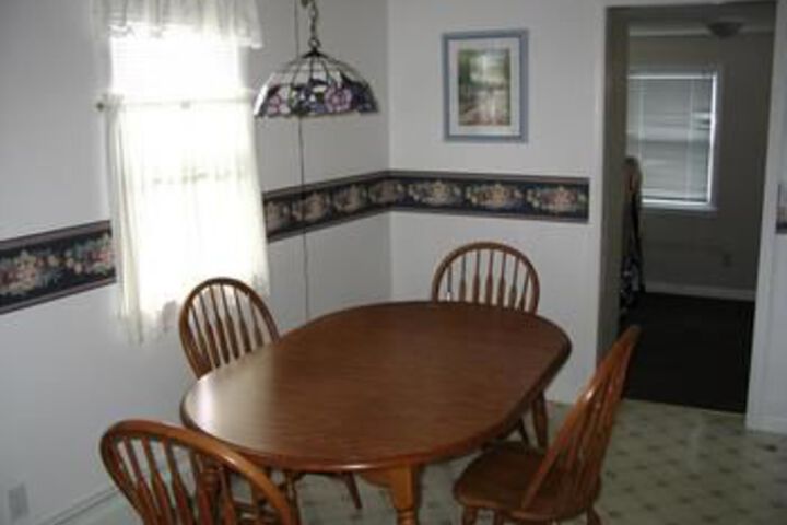 Room 36 of 102