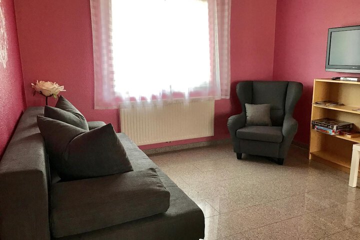 Room 43 of 63