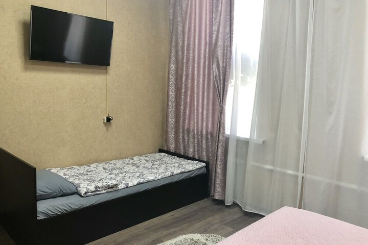 Room 32 of 38