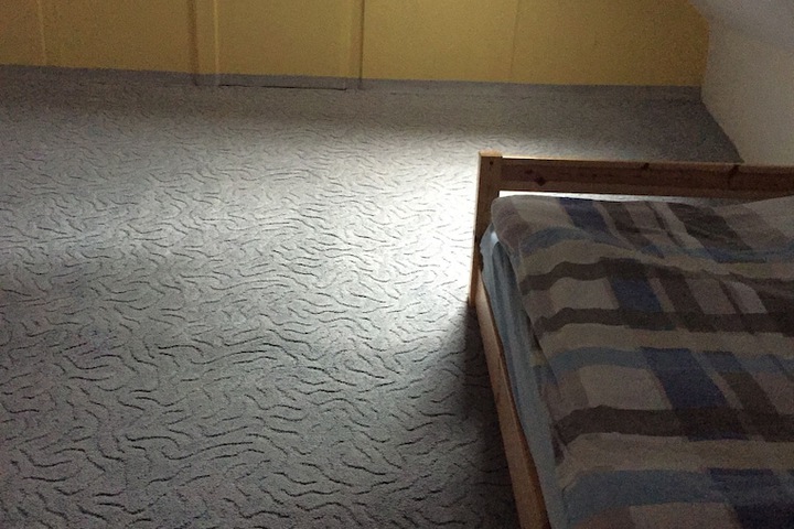 Room 37 of 127