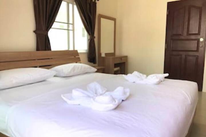 Room 3 of 6