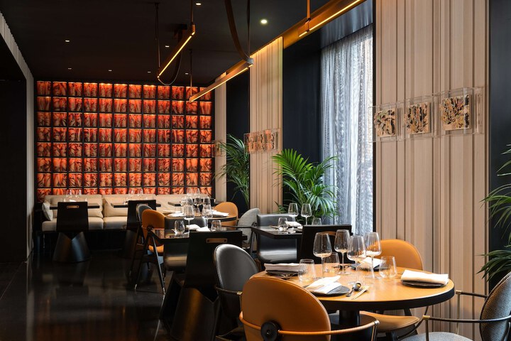 Dining 137 of 171