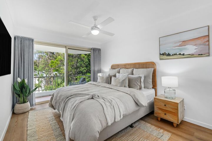 Room 4 of 26