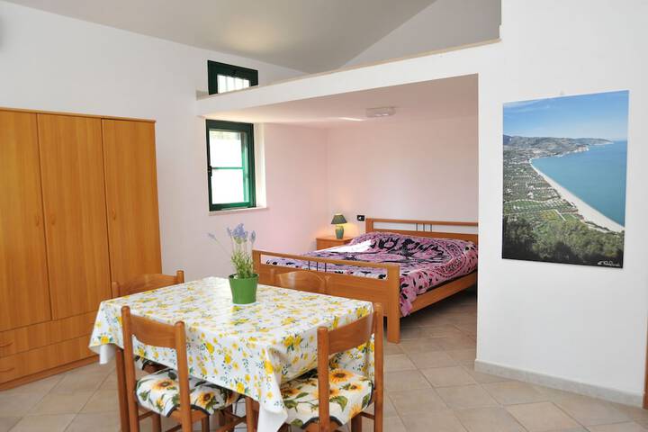 Room 10 of 63