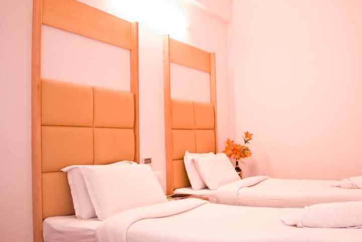 Room 26 of 61