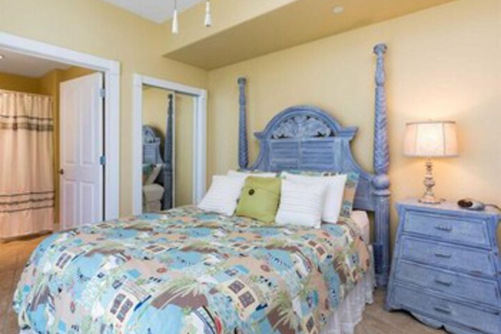Room 114 of 136