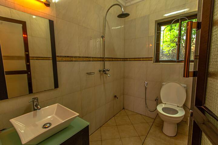 Room 12 of 71