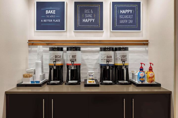 Coffee shop
