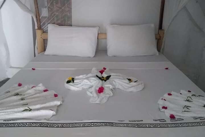 Room 4 of 56